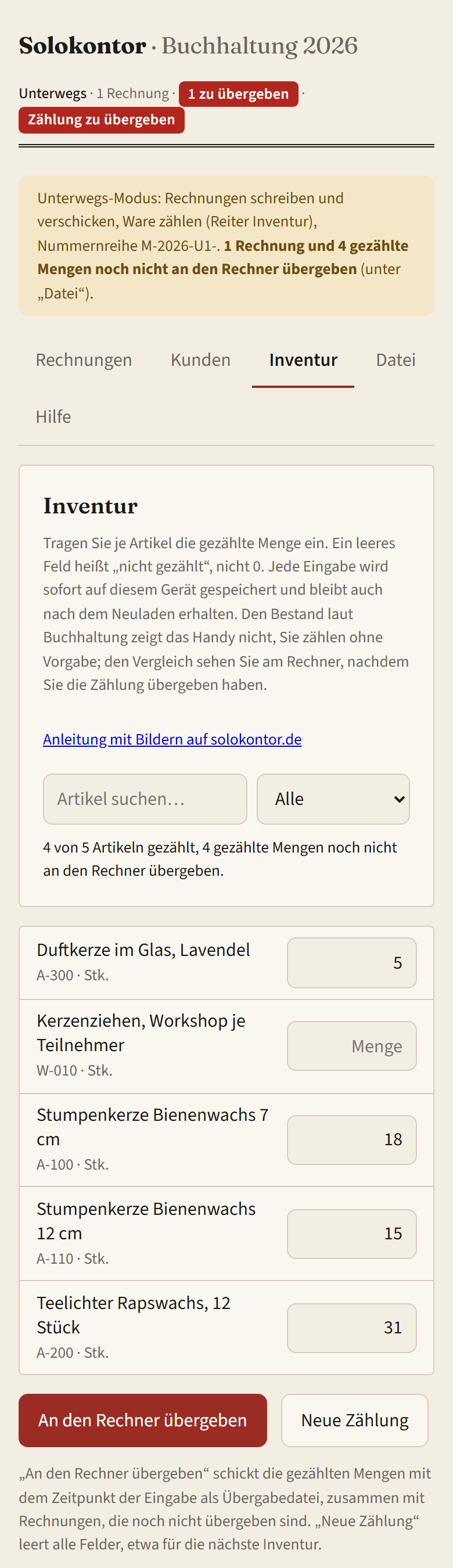 Handy, Reiter „Inventur“: Suchfeld, Filter, Anzeige zum Stand der Zählung, fünf Artikel mit Mengenfeldern, vier ausgefüllt und eines leer, darunter die Knöpfe „An den Rechner übergeben“ und „Neue Zählung“